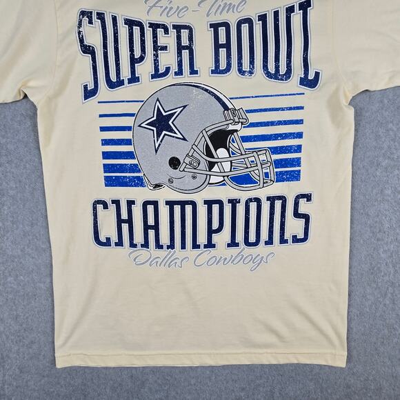 NWOT Dallas Cowboys Shirt Size Medium by Mitchell & Ness Super Bowl Graphic Tee - Picture 9 of 16
